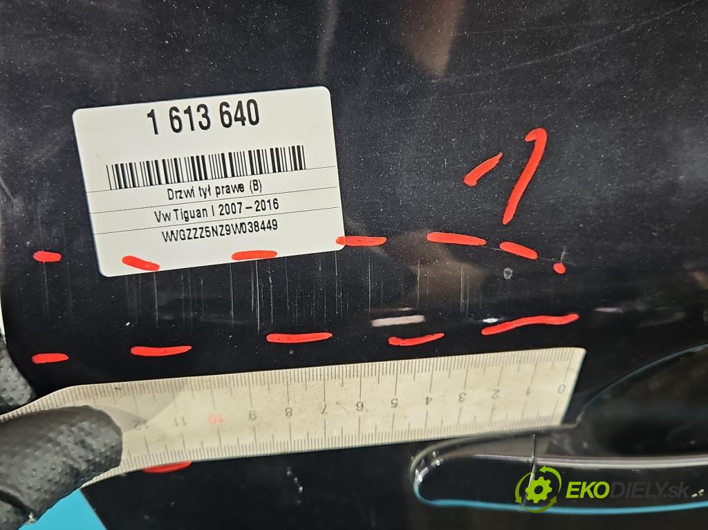 Vw Tiguan I 2007-2016 2.0 tdi 140 HP manual 103 kW 1968 cm3 5- dvere zadné pravé  (Kľučka dverí ostatné)