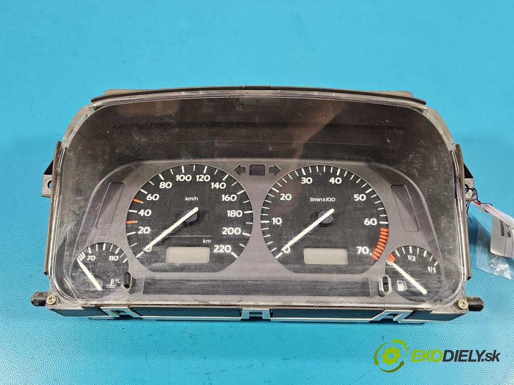 Vw Golf III 1991-1998 1.8 8V 75 hp manual 55 kW 1781 cm3 5- Přístrojová deska 1H0919860C (Přístrojová deska)