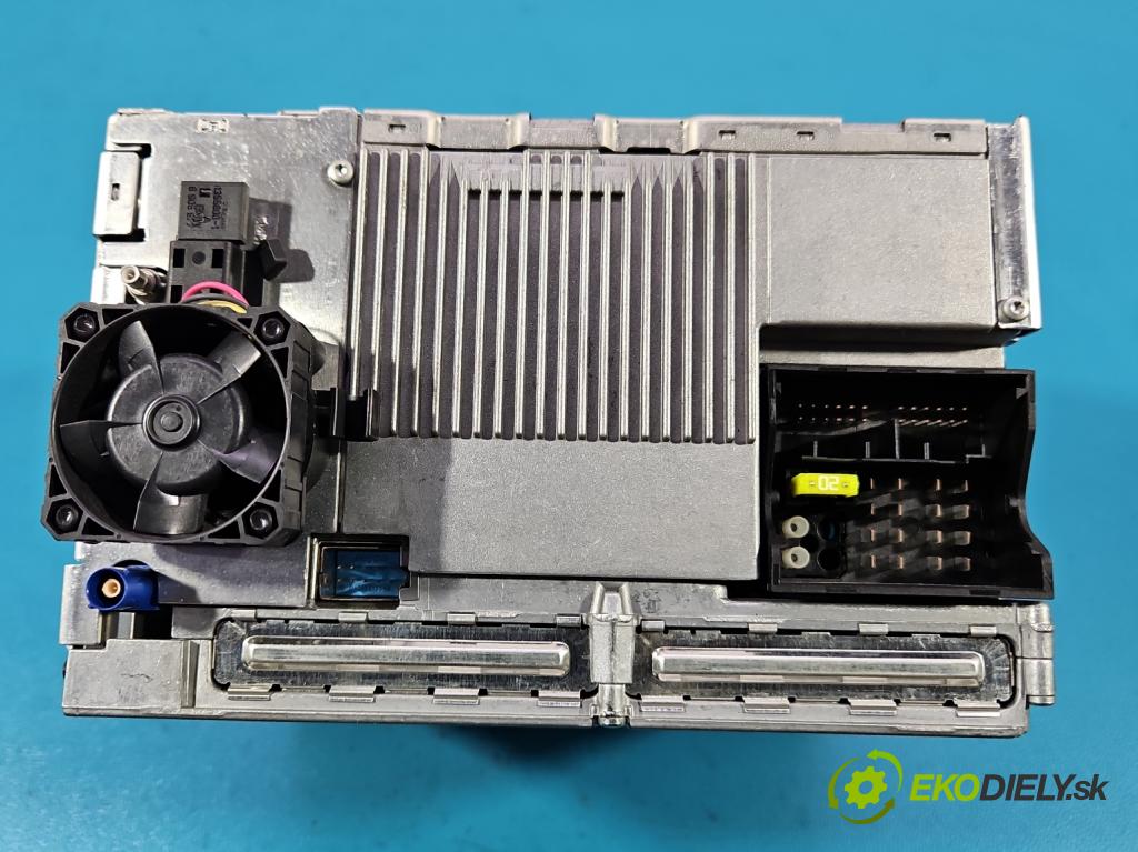Bmw 3 E90 2005-2013 2.0b 150 HP manual 110 kW 1999 cm3 4- Radio originál 9165851