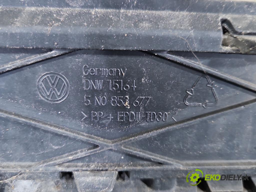 Vw Tiguan I 2007-2016 2.0 tdi 140 hp manual 103 kW 1968 cm3 5- nárazník přední 5N0807101F (Klika dveří ostatní)