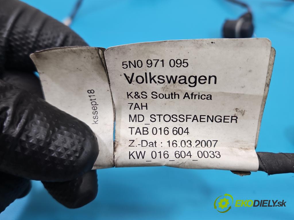 Vw Tiguan I 2007-2016 2.0 tdi 140 hp manual 103 kW 1968 cm3 5- snímač parkování 5N0971095