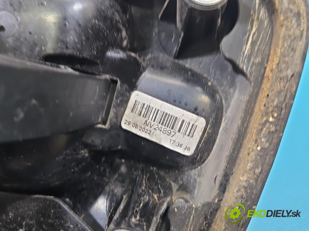 Iveco Daily V 2014- 3.0 hpi 175 hp automatic 129 kW 2998 cm3 2- klika přední pravé NV24897 (Klika dveří ostatní)