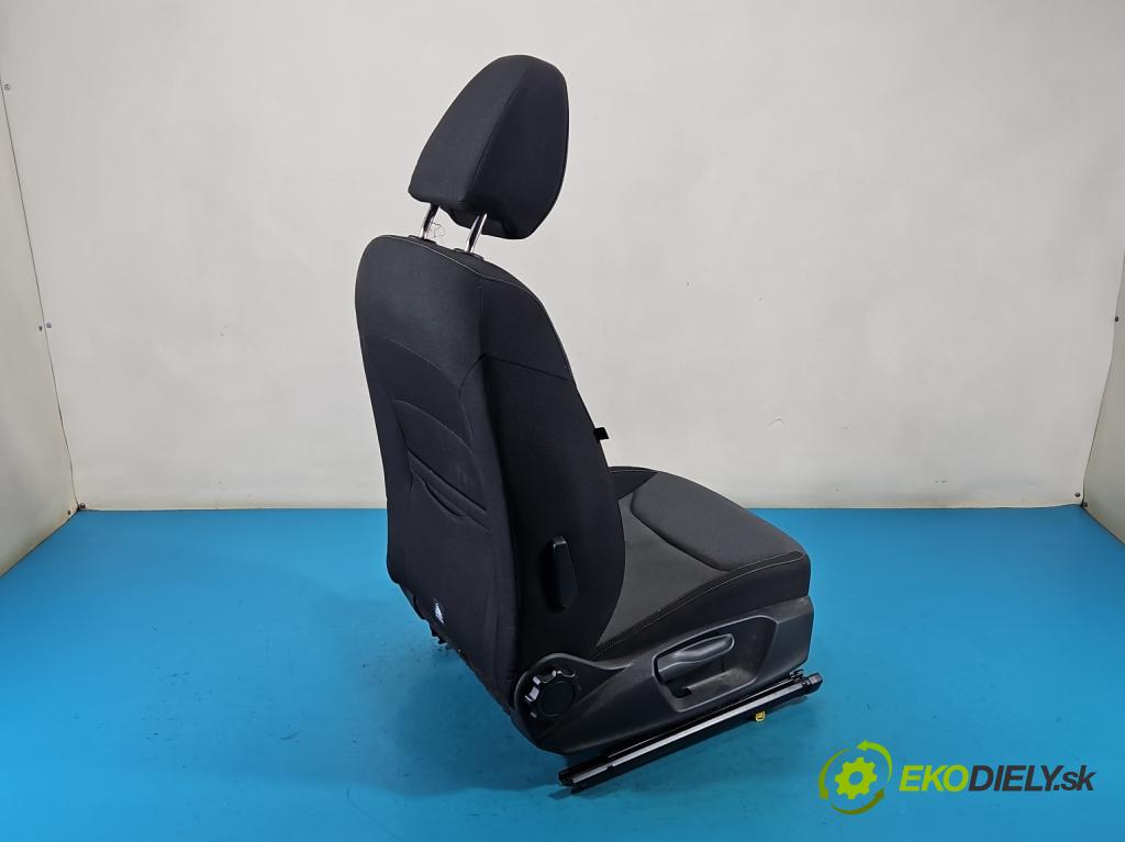 Skoda Fabia IV 2021- 1.0 tsi 110 HP manual 81 kW 999 cm3 5- Sedačka pravý  (Sedadlo)