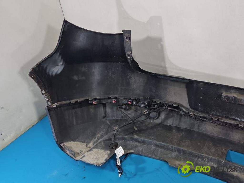 Vw Tiguan I 2007-2016 2.0 tdi 140 hp manual 103 kW 1968 cm3 5- nárazník zadní  (Klika dveří ostatní)
