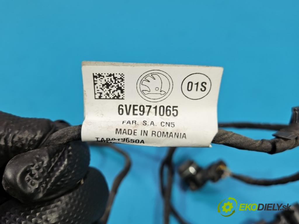 Skoda Fabia IV 2021- 1.0 tsi 110 hp manual 81 kW 999 cm3 5- Balíček: nárazníku zadní 6VE971065