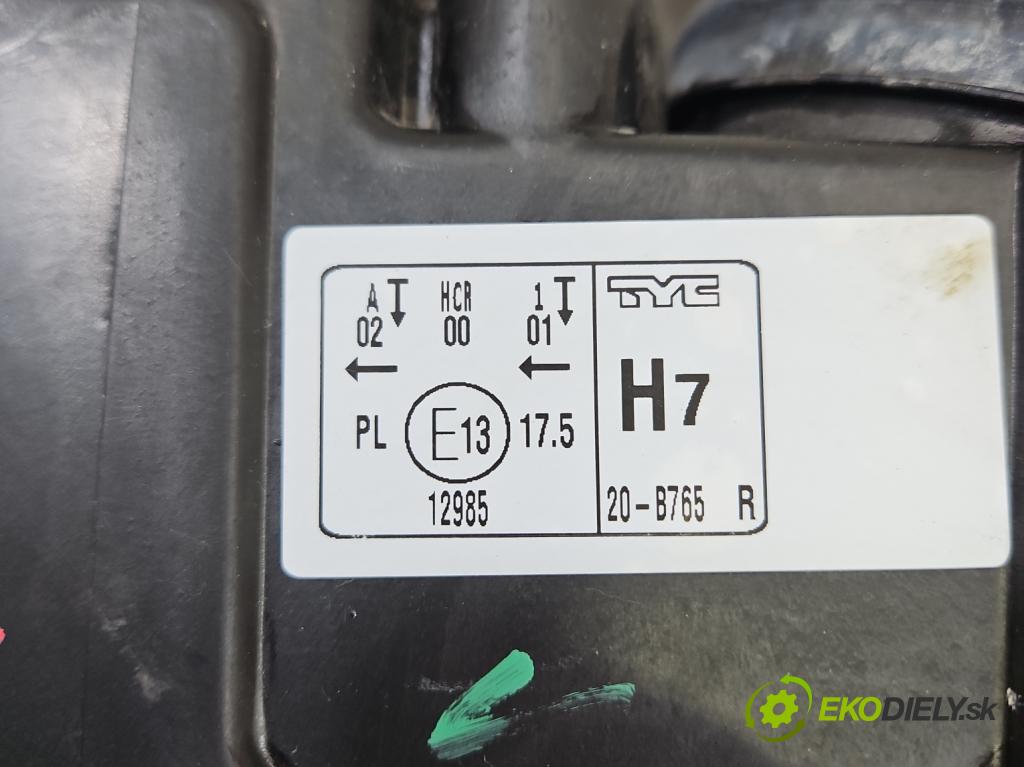 Vw Tiguan I 2007-2016 2.0 tdi 140 hp manual 103 kW 1968 cm3 5- světlo pravý  (Pravé přední světlo)