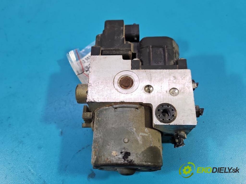 Vw Passat B5 1995-2005 1.8 20V 125 HP manual 92 kW 1781 cm3 4- čerpadlo abs 8E0614111AB (Pumpa ABS)