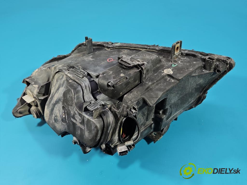 Bmw 3 E90 2005-2013 2.0b 150 hp manual 110 kW 1999 cm3 4- světlo pravý  (Pravé přední světlo)