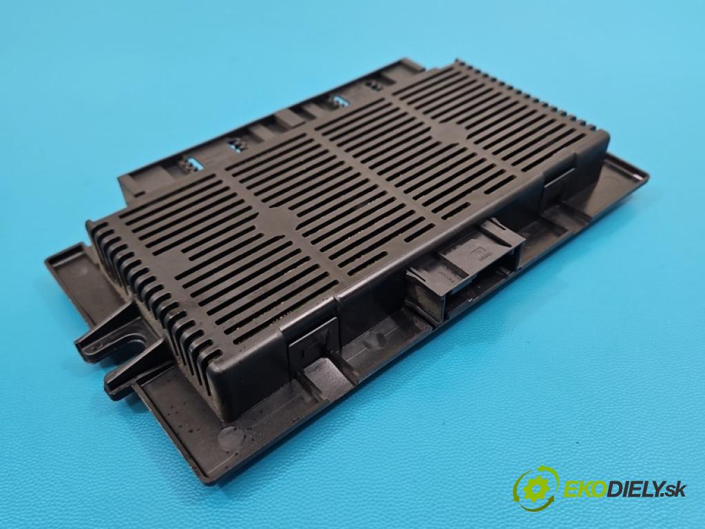 Bmw 3 E90 2005-2013 2.0b 150 HP manual 110 kW 1999 cm3 4- riadiaca jednotka ostatné 61356961134-02