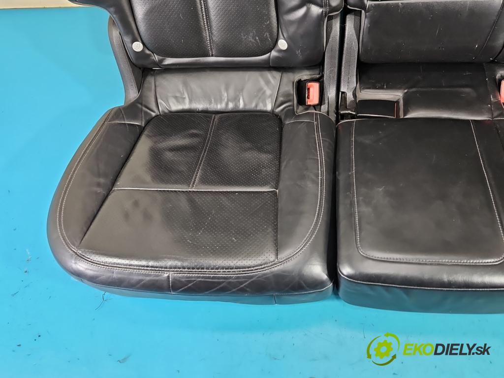 Porsche Cayenne II 2010-2017 3.0d 245KM automatic 180 kW 2967 cm3 5- sedačke: komplet