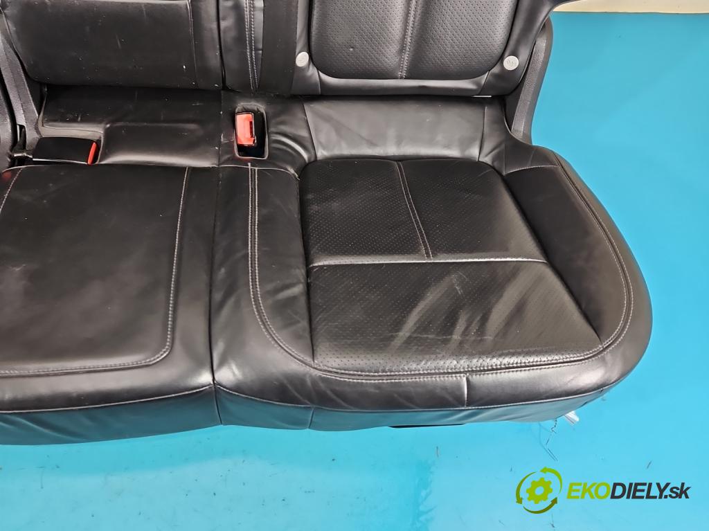 Porsche Cayenne II 2010-2017 3.0d 245KM automatic 180 kW 2967 cm3 5- sedačke: komplet