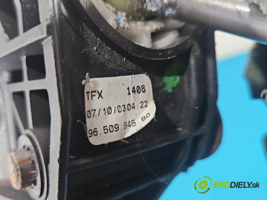 Peugeot 307 2.0 16V 136hp manual 100 kW 1997 cm3 5- kulisa změny stupňová 9650994580 (Řadicí páka (kulisa) )