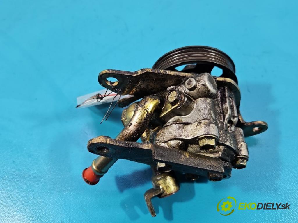 Nissan Micra K11 1992-2003 1.0 16V 60 HP manual 44 kW 998 cm3 3- čerpadlo posilovač 22084249 (Servočerpadlo)