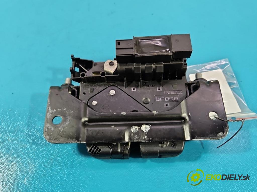 Bmw 5 F10 2010-2017 2.0d 218 hp automatic 160 kW 1995 cm3 5- zámek kufrových dveří zadní 51247269544