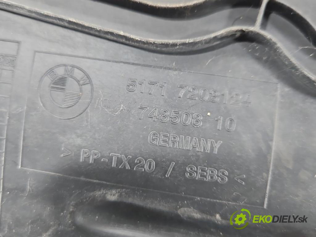 Bmw 5 F10 2010-2017 2.0d 218 hp automatic 160 kW 1995 cm3 5- torpédo 51717203124 (Plast pod čelním sklem)