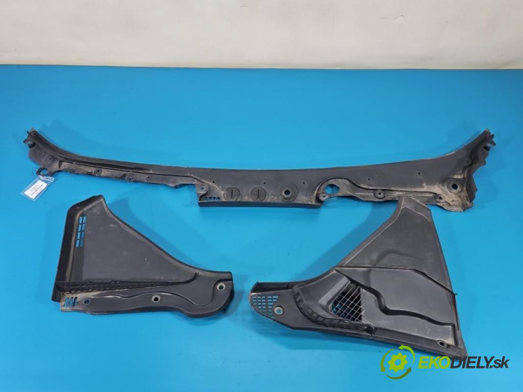 Bmw 5 F10 2010-2017 2.0d 218 hp automatic 160 kW 1995 cm3 5- torpédo 51717203124 (Plast pod čelním sklem)