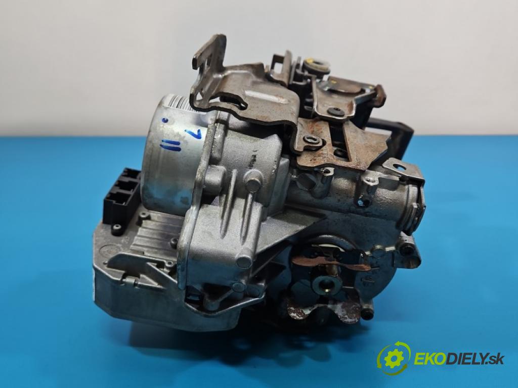 Renault Clio III 2005-2012 1.2 TCE: 101 HP manual 74 kW 1149 cm3 5- čerpadlo posilovač 8200826806 (Servočerpadlo)