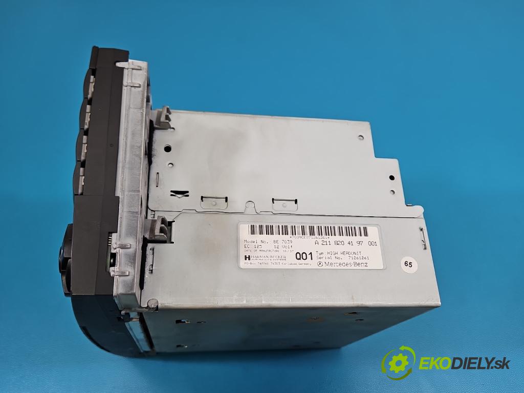 Mercedes E W211 2002-2009 3.5 V6 272964 272 HP automatic 200 kW 3498 cm3 5- Radio originál A2118204197