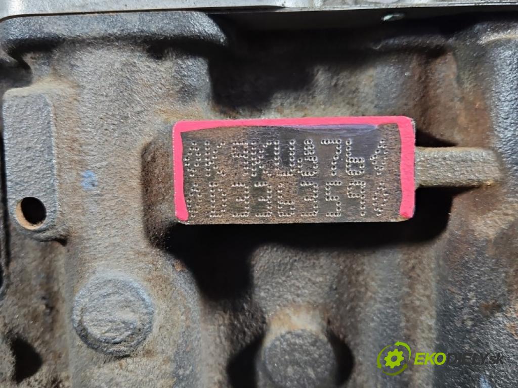 Renault Express 1.5 dci 95 hp manual 70 kW 1461 cm3 5- motor diesla K9KU876