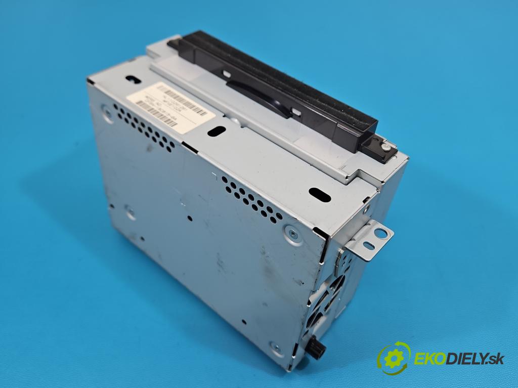 Volvo S60 II 2010-2018 2.5 T5 250 HP automatic 184 kW 2497 cm3 4- Radio originál 31358283