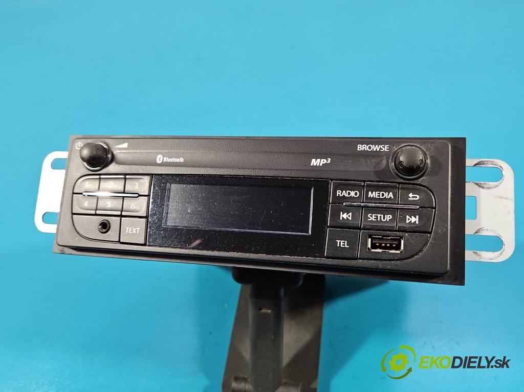 Renault Express 1.5 dci 95 HP manual 70 kW 1461 cm3 5- Radio originál 280215396R