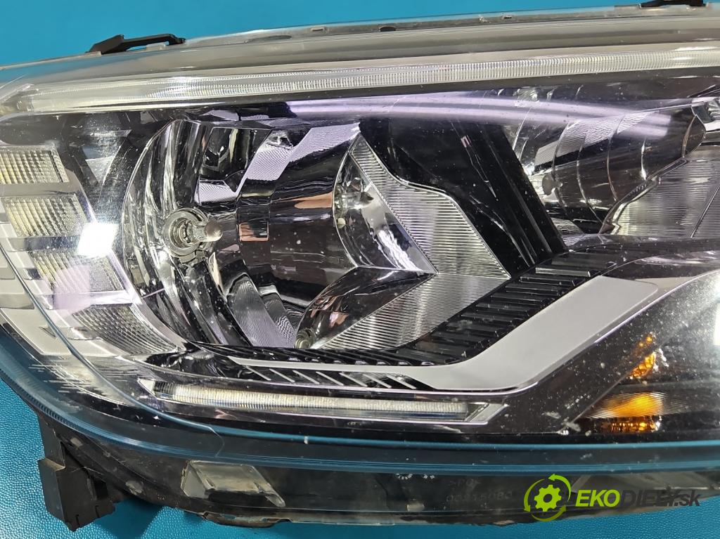 Renault Express 1.5 dci 95 HP manual 70 kW 1461 cm3 5- Reflektor: pravý 260105660R (Svetlo predné pravé)