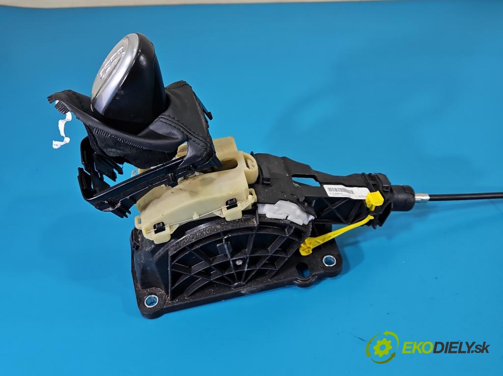 Volvo S60 II 2010-2018 2.5 T5 250 HP automatic 184 kW 2497 cm3 4- Páka: Změny: stupeň,rýchlosť 31325216 (Rýchlostná páka (kulisa))