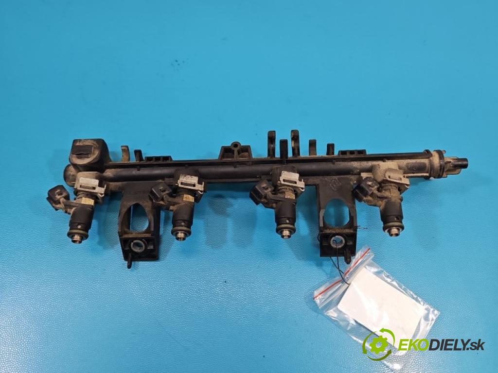 Renault Clio III 2005-2012 1.2 TCE: 101 HP manual 74 kW 1149 cm3 5- vstrek benzín 8200885287