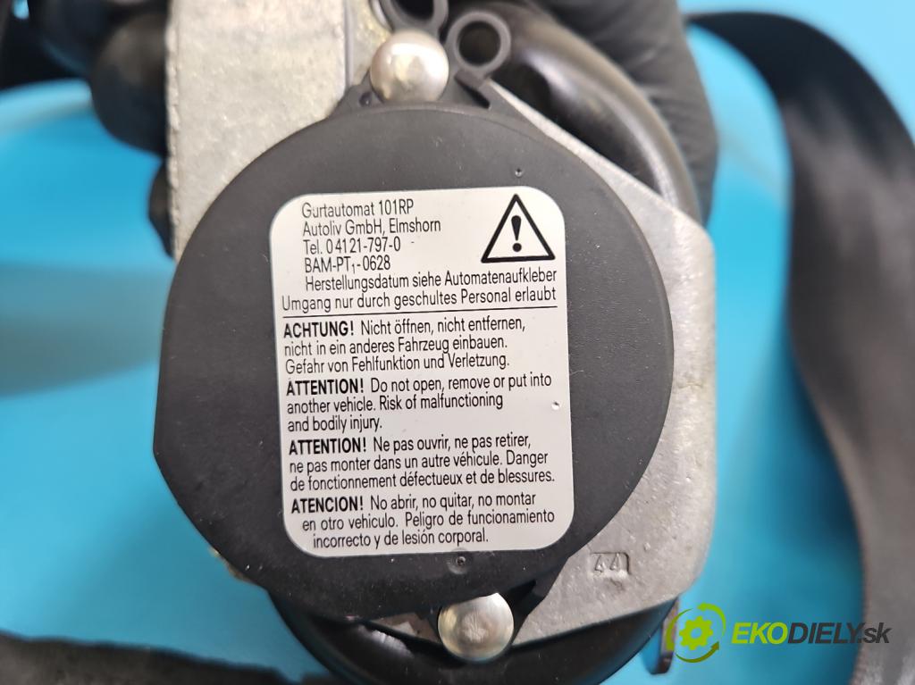 Audi A4 B6 2000-2004 1.9 tdi 131 hp automatic 96 kW 1896 cm3 5- stěna bezpečnost přední pravý 8E0857755C