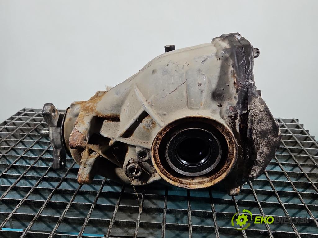 Mercedes E W211 2002-2009 3.5 V6 272964 272 HP automatic 200 kW 3498 cm3 5- Most: zadní: 2093530512