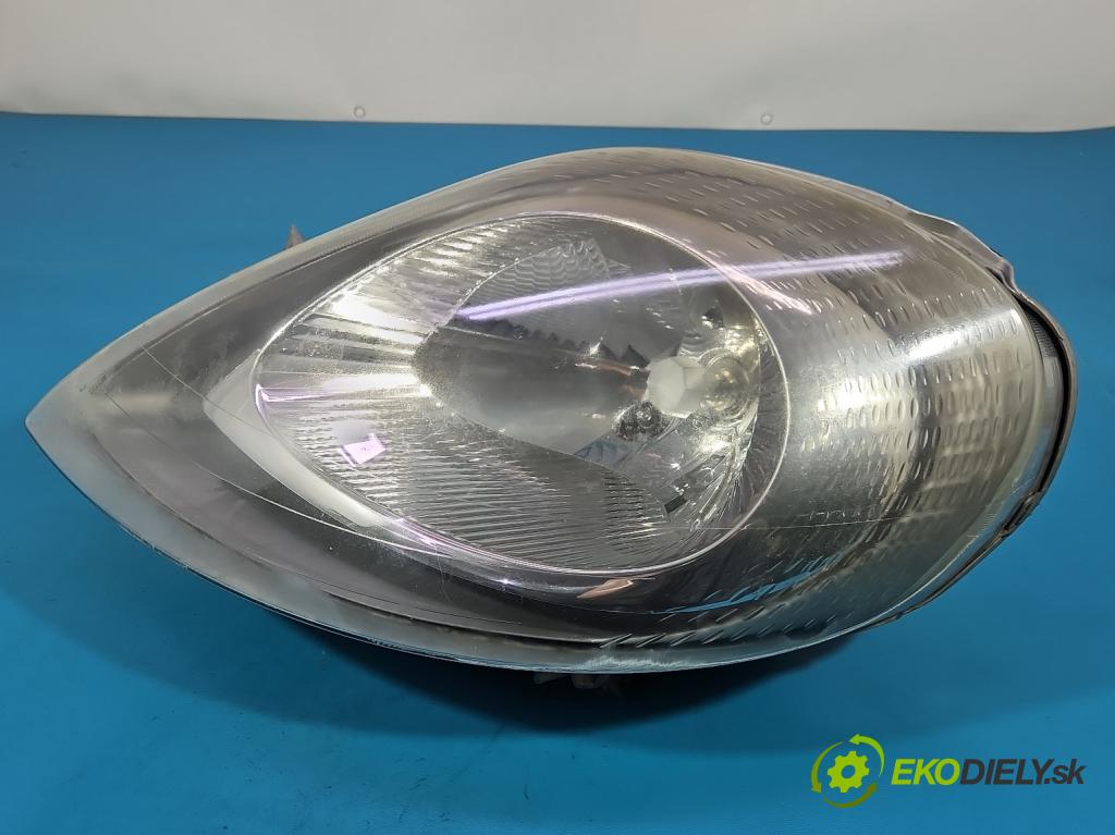 Opel Vivaro 2001-2014 1.9 cdti 101 HP manual 74 kW 1870 cm3 5- Reflektor: ľavý 7700311371 (Kľučka dverí ostatné)
