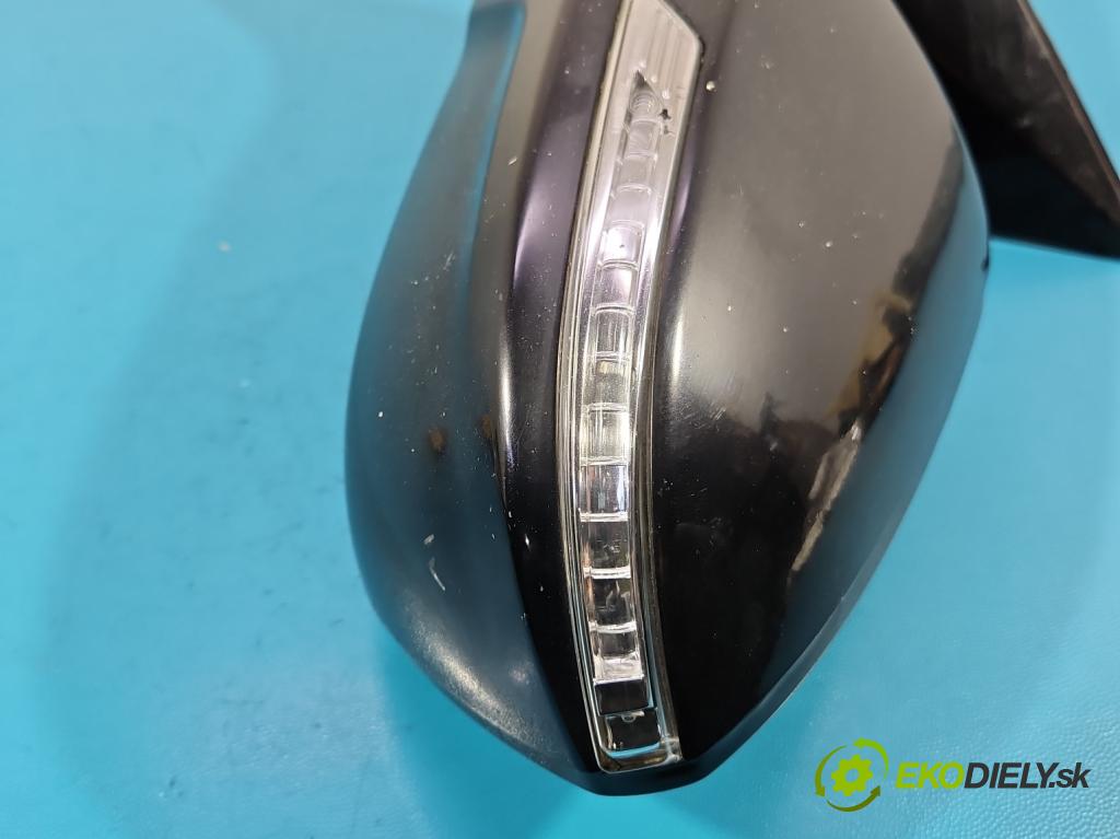 Hyundai I40 1.7 crdi 116 hp manual 85 kW 1685 cm3 5- zpětné zrcátko levé  (Klika dveří ostatní)