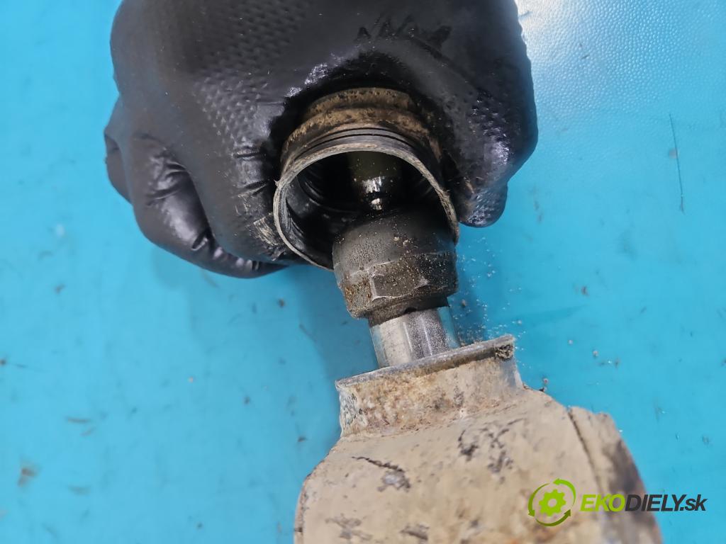 Opel Zafira A 1999-2005 1.8 16V 125 HP manual 92 kW 1796 cm3 5- Ozubené kolo: volant