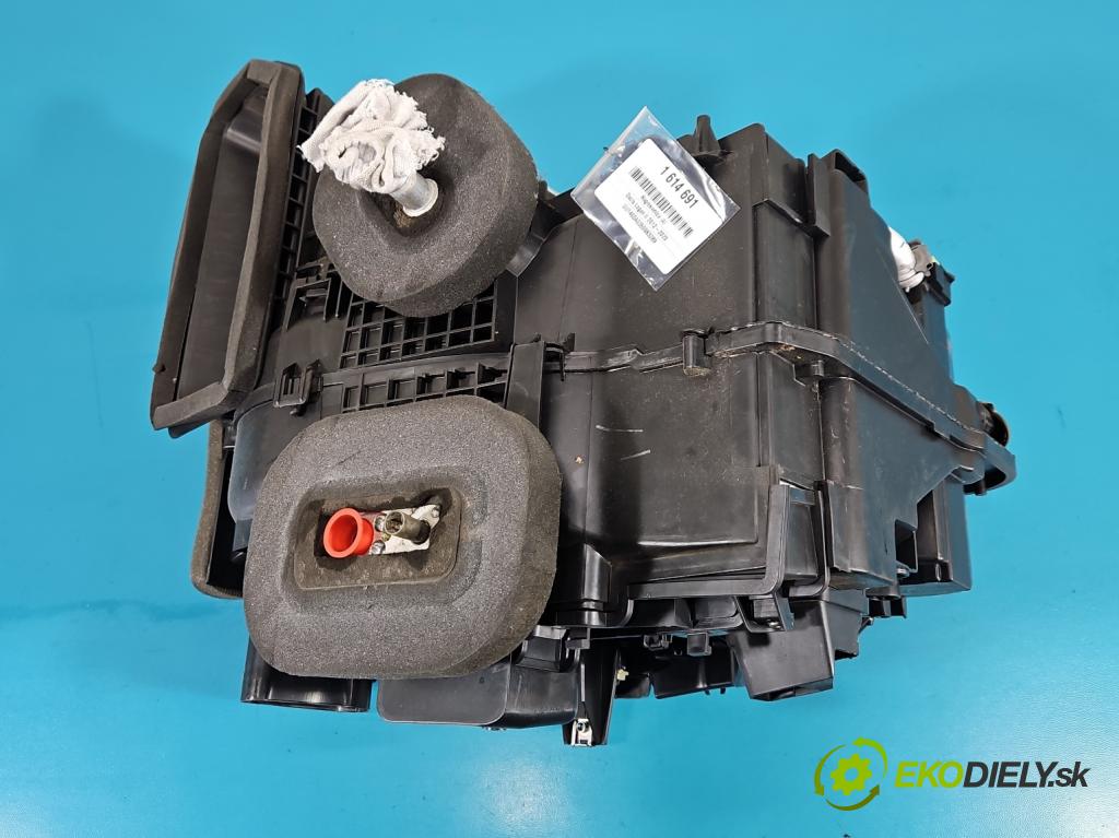 Dacia Logan II 2012-2020 1.2 16V 75 hp manual 55 kW 1149 cm3 4- radiátor 2011683 (Radiátor topení)