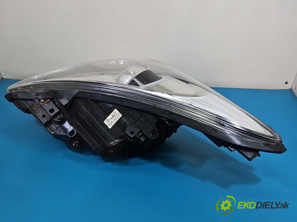 Hyundai I40 1.7 crdi 116 hp manual 85 kW 1685 cm3 5- světlo pravý  (Pravé přední světlo)
