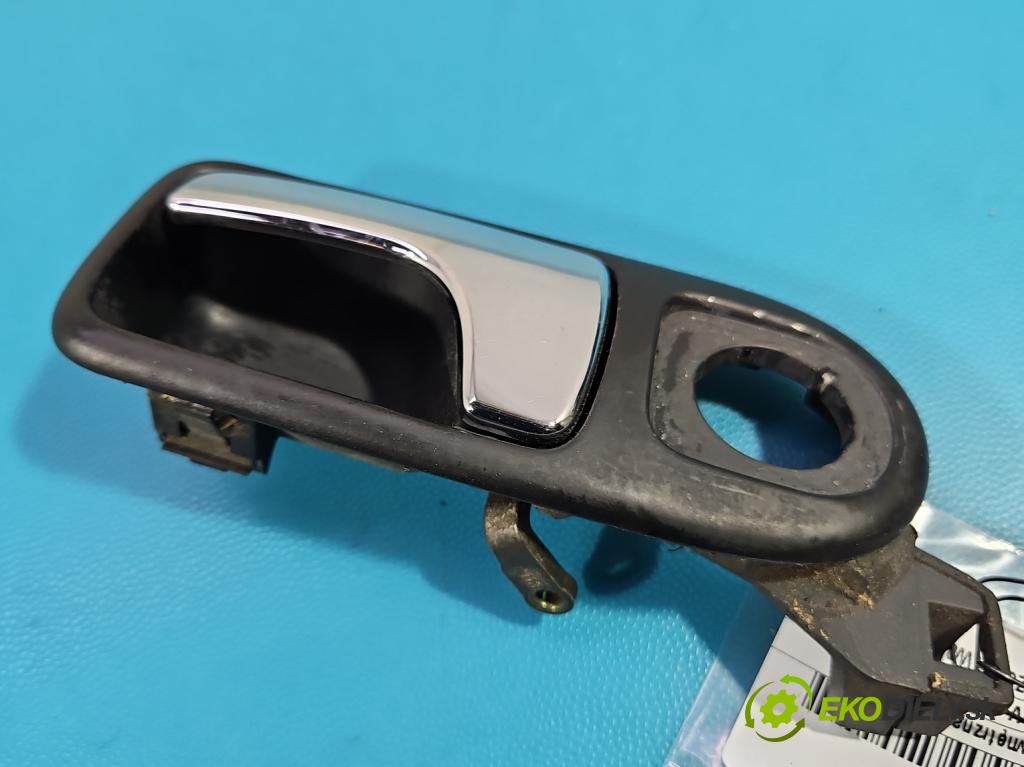 Vw Lupo 1.4 16V 75 HP manual 55 kW 1390 cm3 3- rukoväť uvnitř: predné ľavé 6X0837113D