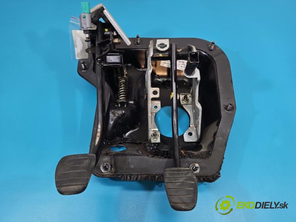 Opel Vivaro 2001-2014 1.9 cdti 101 hp manual 74 kW 1870 cm3 5- pedály 91168608