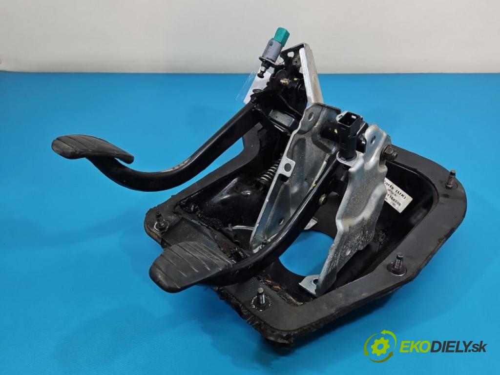 Opel Vivaro 2001-2014 1.9 cdti 101 hp manual 74 kW 1870 cm3 5- pedály 91168608
