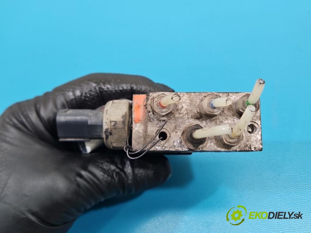 Mercedes E W211 2002-2009 3.5 V6 272964 272 hp automatic 200 kW 3498 cm3 5- Distributor: A2113200158