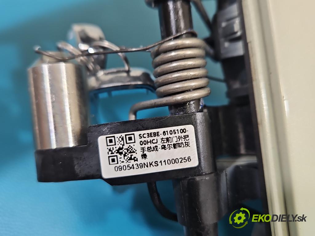 BYD ATTO 2  0.0 177 HP automatic 130 kW  5- rukoväť predné ľavé mimo: SC3E-6105100 (Kľučka dverí vonkajšia predná ľavá)