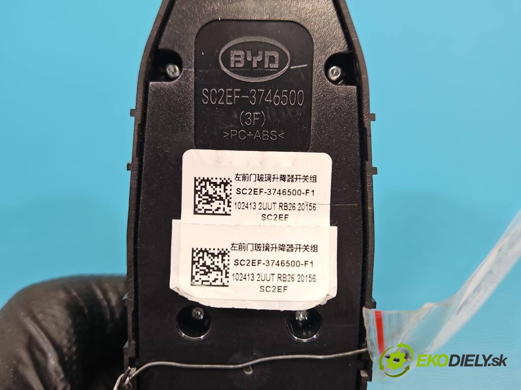 BYD ATTO 2  0.0 177 hp automatic 130 kW  5- Přepínač oken zpětných zrcátek SC2EF-3746500
