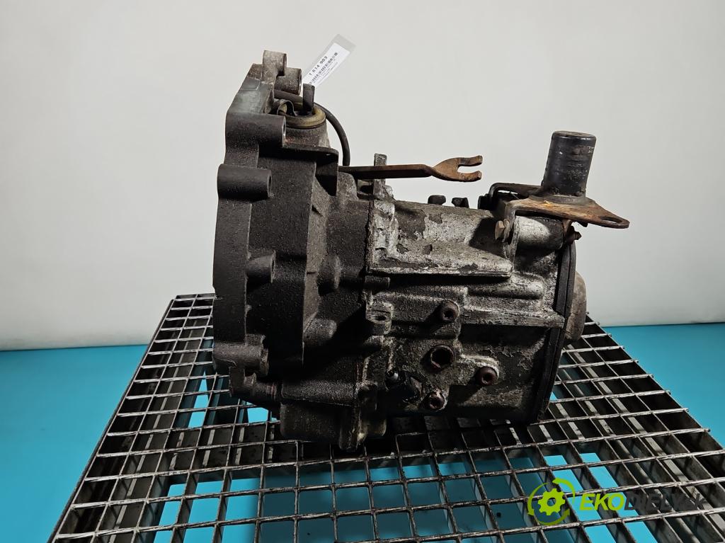 Vw Lupo 1.4 16V 75 hp manual 55 kW 1390 cm3 3- převodovka stupňová manual FFR
