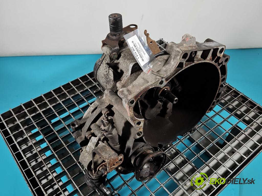 Vw Lupo 1.4 16V 75 HP manual 55 kW 1390 cm3 3- prevodovka stupeň,rýchlosť manual FFR
