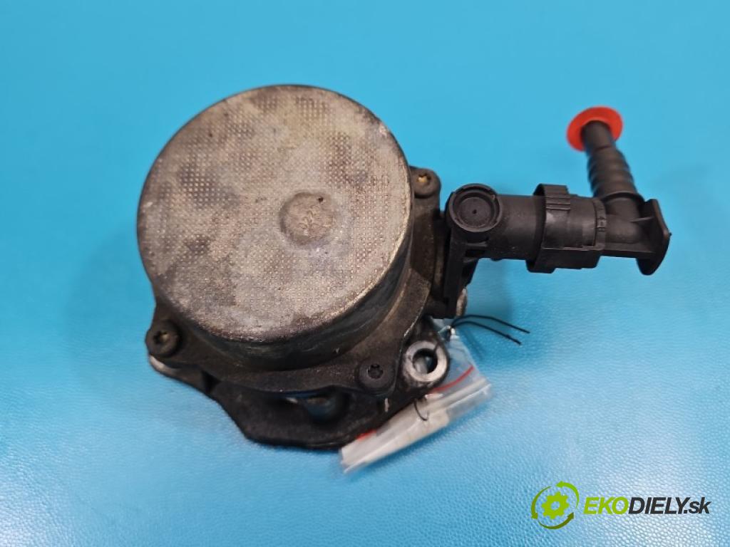 Opel Vivaro 2001-2014 1.9 cdti 101 hp manual 74 kW 1870 cm3 5- čerpadlo vákuum 8200072985