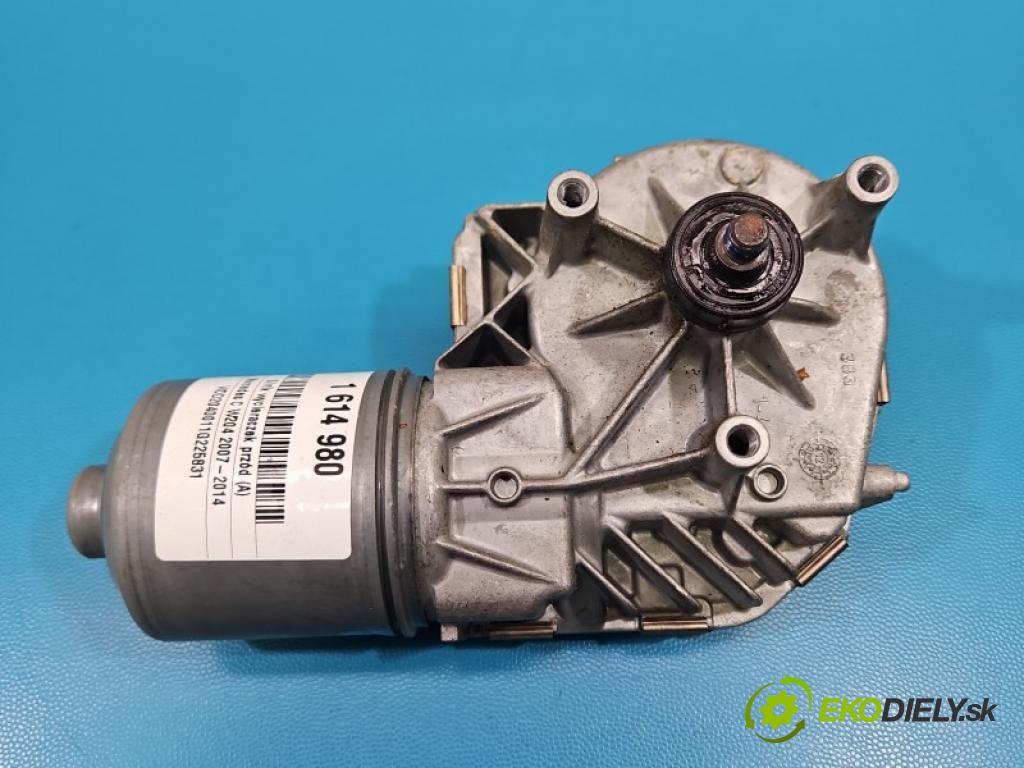 Mercedes C W204 2007-2014 2.2 CDI 136hp automatic 100 kW 2148 cm3 4- motor stěračů přední 1397220666