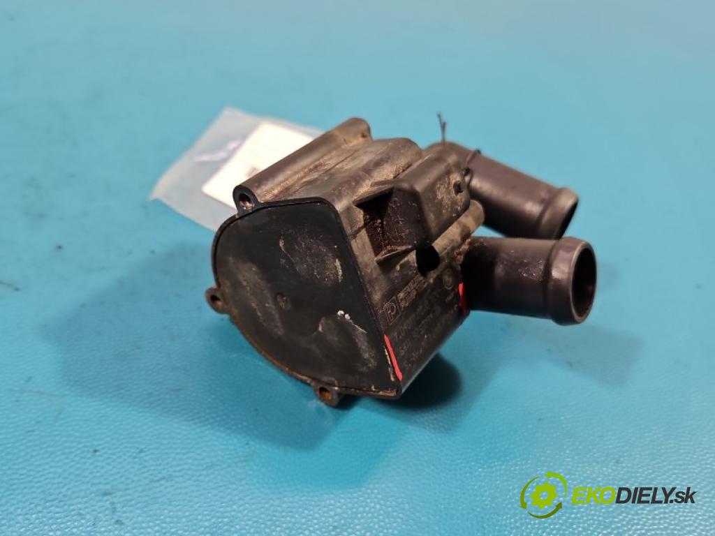 Bmw 5 F10 2010-2017 2.0d 218 hp automatic 160 kW 1995 cm3 5- čerpadlo oběh: vody 9230234