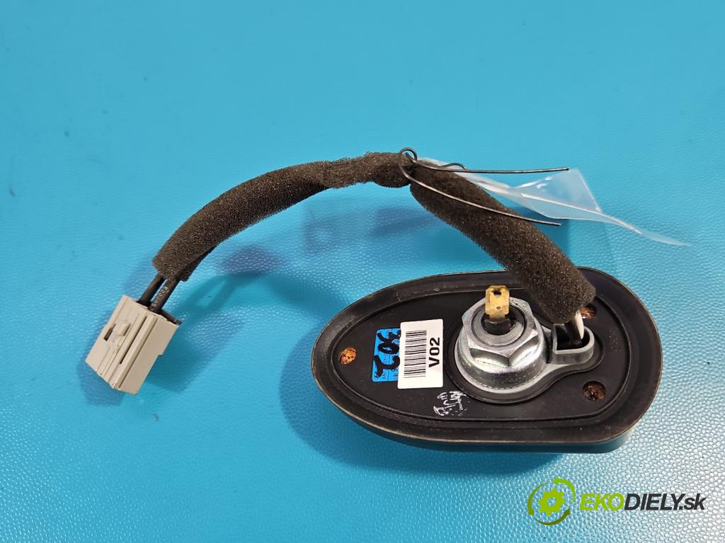 Hyundai I40 1.7 crdi 116 hp manual 85 kW 1685 cm3 5- Antena 96210-3Z500