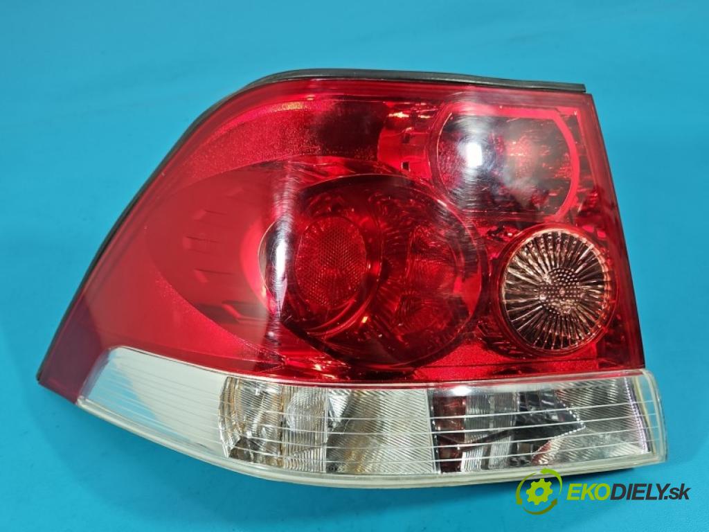 Opel Astra III 2004-2014 1.3 cdti 90 hp manual 66 kW 1248 cm3 4- světlo zadní levé blatník: 