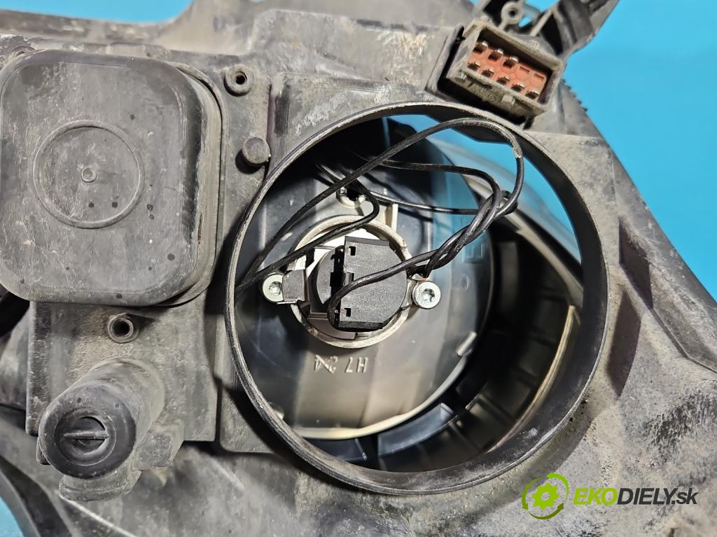 Opel Astra III 2004-2014 1.3 cdti 90 HP manual 66 kW 1248 cm3 4- Reflektor: ľavý  (Kľučka dverí ostatné)
