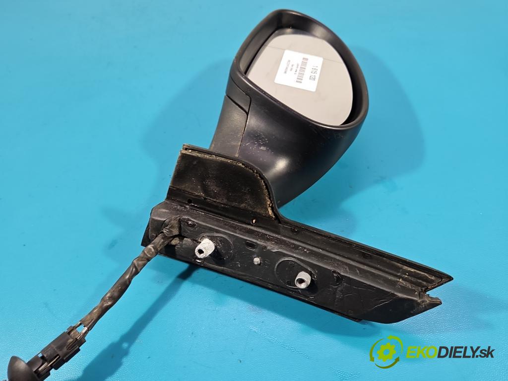 Seat Altea 1.9 tdi 105 HP manual 77 kW 1896 cm3 5- zrkadlo ľavé (Kľučka dverí ostatné)